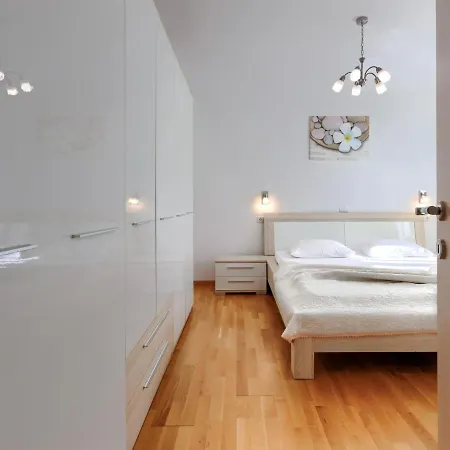 Apartamento Krase By Interhome