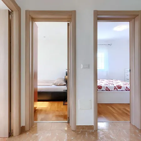 Apartamento Krase By Interhome Pula